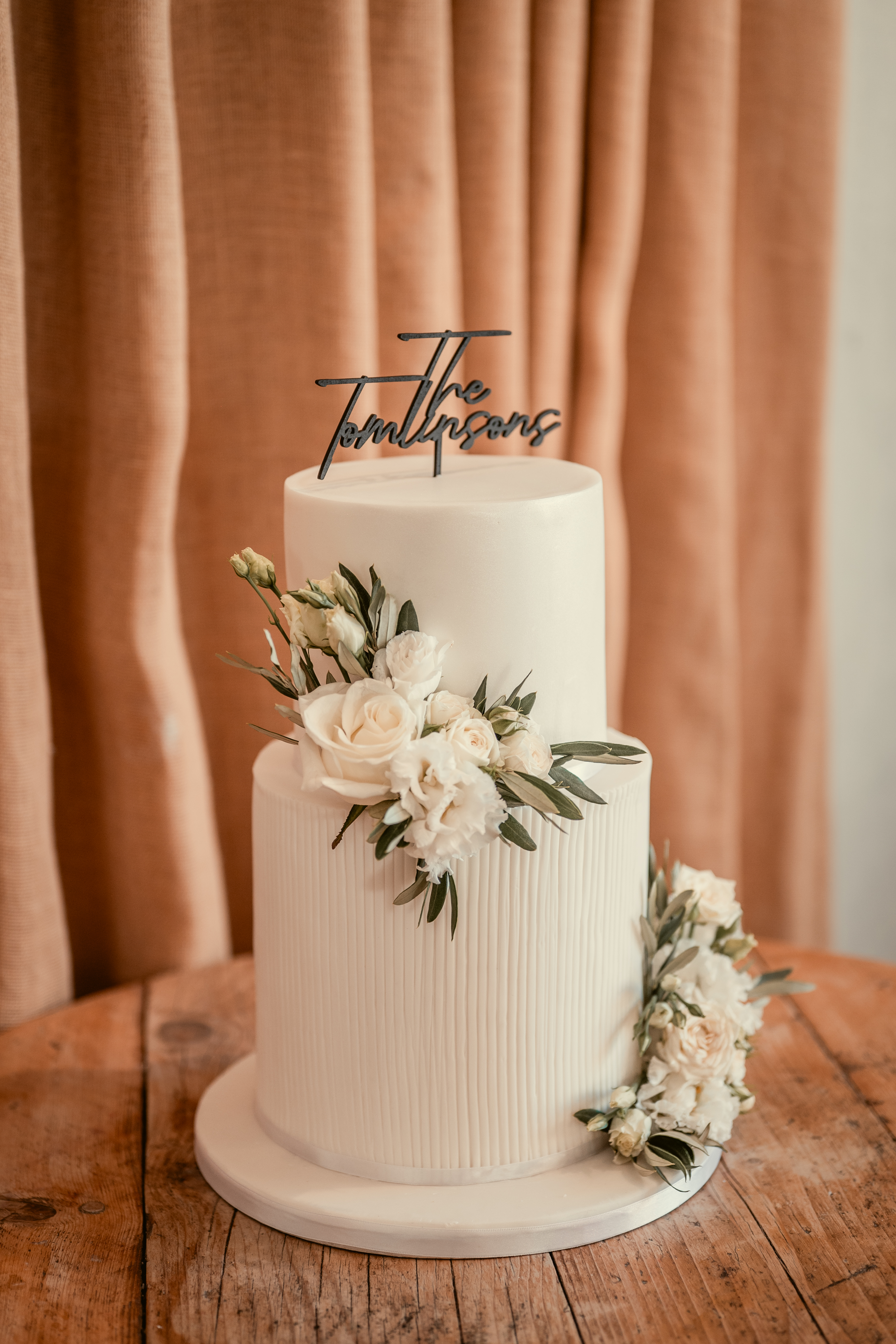 Floral accessory 14